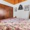 The Cuddle Inn - True feeling of a great cabin! Beautiful and homey! Walking distance to the lake!