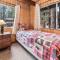 Bear Crossing - Walk to Snow Summit! Visit this charming mountain home compete with foosball table - بيغ بير لاكي