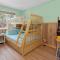 Robinsons Roost - This Sierra style cabin is the perfect mountain escape, Pacman and arcade games!