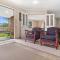Bowentown Bach - Waihi Beach Holiday Home