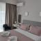 Hotel Avra