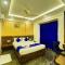 SM Royal Stay Hotel - Near Bangalore international Airport - Bangalúr