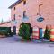 Casello A1, Modena sud - Villa Aurora Charming Rooms