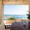 Beachfront Penelope Home with Private Jacuzzi, BBQ & Playground, Walk to Everything