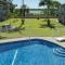 Mid City Motor Inn