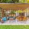 RedBox House - Private Luxury Modern Style 5 Bedrooms Villa