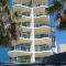 Malibu Apartments - Mooloolaba