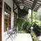 Bed and Breakfast Tomang - Jakarta