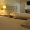 Bed and Breakfast Tomang - Jakarta