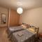 Seaview apartment with roof terrace