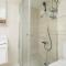 Amore 2-BR Apt By Finikoudes