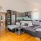 Apartments with WiFi Cres - 20832 - Cres