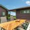 Stunning Home In Allingåbro With Wifi
