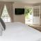 Maison Chablis Guest House