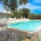 Trullo Delori with infinity Pool