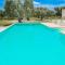 Trullo Delori with infinity Pool