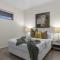 Contemporary Comfort Suite Relax and Explore - Perth