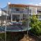 House with pool Lile