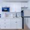 Beverly Hills Studio Apartment 2 Queen Beds