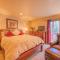 Pankratz Pines - Modern cabin with Bear Mountain slope views and a Jet Tub!