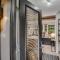 Laurelwood Condominiums 101