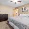 Nana Bear Manor - Quiet and spacious log cabin with hot tub perfect for a mountain getaway!