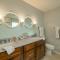 Modern Times - Amazing place with super open concept! Jet tub! - بيغ بير لاكي