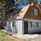 Cub Paws - Cute little cabin with a beautiful wood burning fireplace!