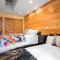 Coyote Flat - Luxury Log Cabin with jet tubs and more!