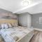 Lakefront Oasis - Adorable lakefront cabin with a private beach! - بيغ بير لاكي