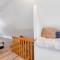 Lakefront Oasis - Adorable lakefront cabin with a private beach! - بيغ بير لاكي