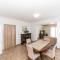 Amazing Apartment In Kastel Stari