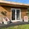 Devon River Glamping Pods - Alloa