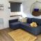 Devon River Glamping Pods - Alloa