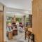 Laurelwood Condominiums 408
