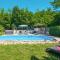 Nice Home In Snasici With Jacuzzi - Mali Turini