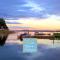 Premier Waterfront Cottage 2 - ريفيرهيد