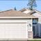 Cozy Home in the Heart of Elk Grove