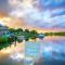 Premier Waterfront Cottage 3 - Riverhead