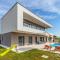 Stunning Home In Fazana With Wifi