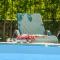 Nice Home In Snasici With Jacuzzi - Mali Turini