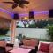 MAGNITO Mini-Mansion at IAH with pool & gym - همبل