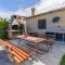 3 Bedroom Cozy Apartment In Medulin