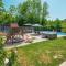 Nice Home In Snasici With Jacuzzi - Mali Turini