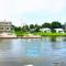 Waterfront Cottage 4 Waterfront Cottage 4
