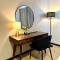 Modern Stylish Apartment (Seaview) near KTCC Mall.