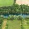 Pool & River House - Lazara