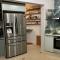Luxurious 2-Bed Seaside Apartment in Saronida