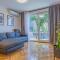 New delux green garden apartment with hotube ****