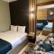 Mego Suite Otel